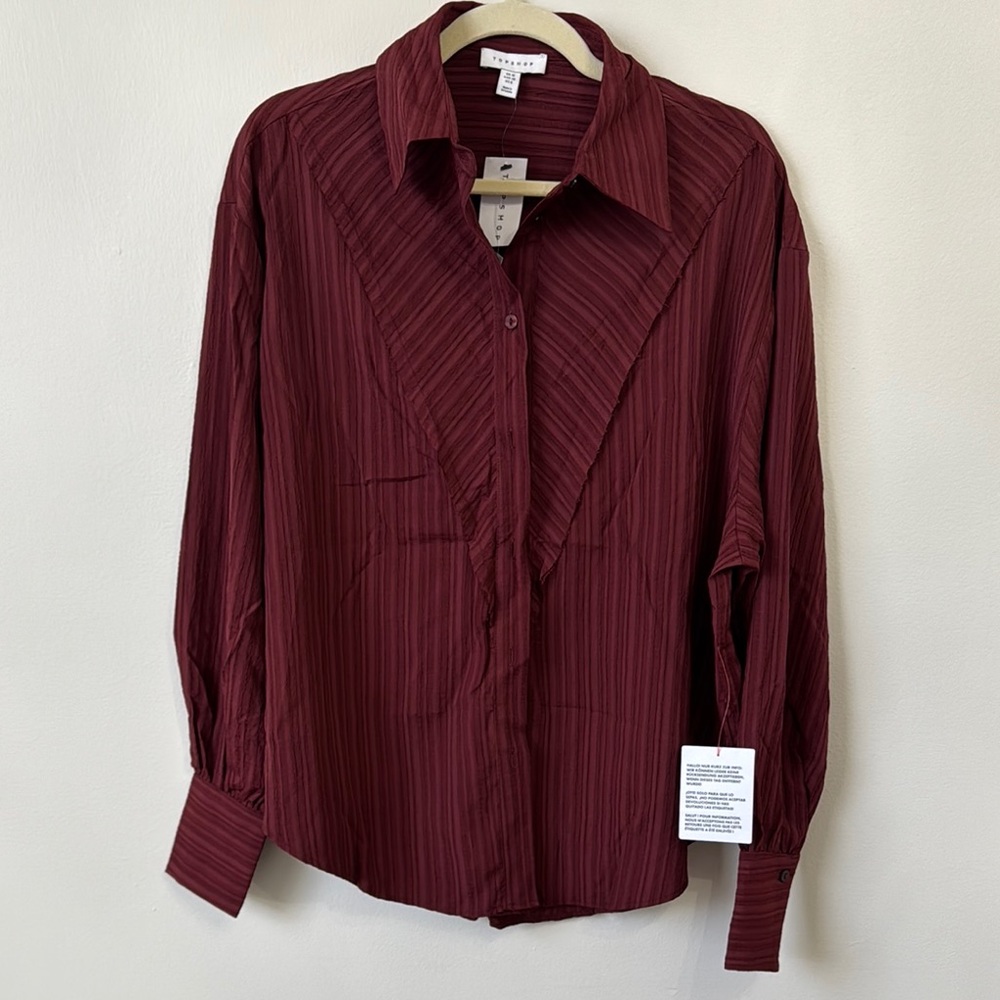 Topshop Burgundy Button Down Shirt with Notched Collar New with tag